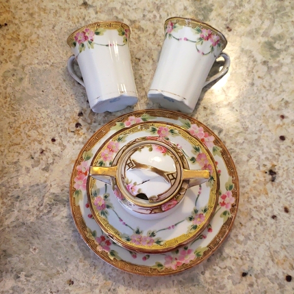 7 Pieces of Made in Nippon China - Picture 1 of 12